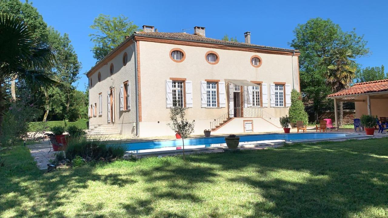 Manoir De La Gravette, Manoir Et Table D'Hotes Montauban Exteriör bild