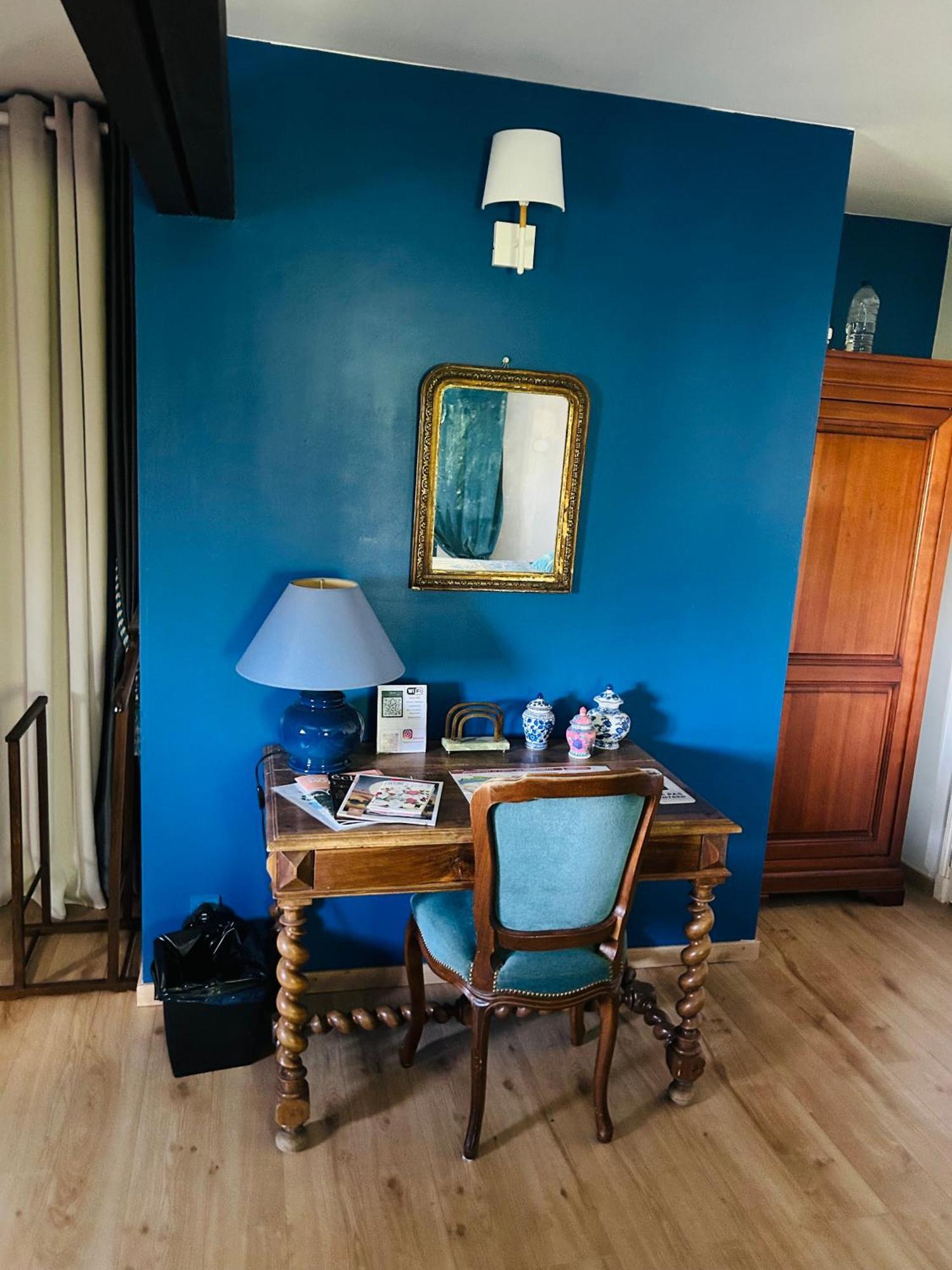 Manoir De La Gravette, Manoir Et Table D'Hotes Montauban Exteriör bild
